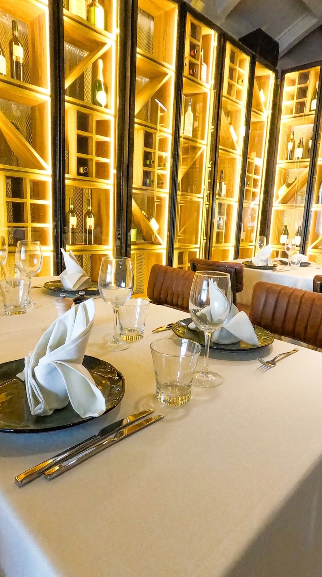 L’espace autour du bar d’Il Capriccio.